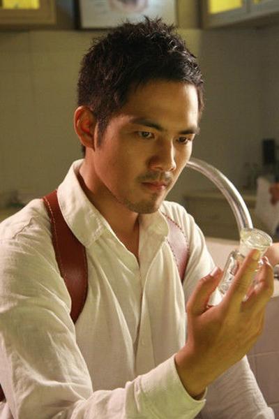 《火线追凶之黑枪疑云》演员表,全部演员表,演员人物介绍 - 电视吧